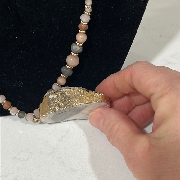 Cream Beaded Necklace with Gold Chain and Natural Stone Pendant - Picture 8 of 14